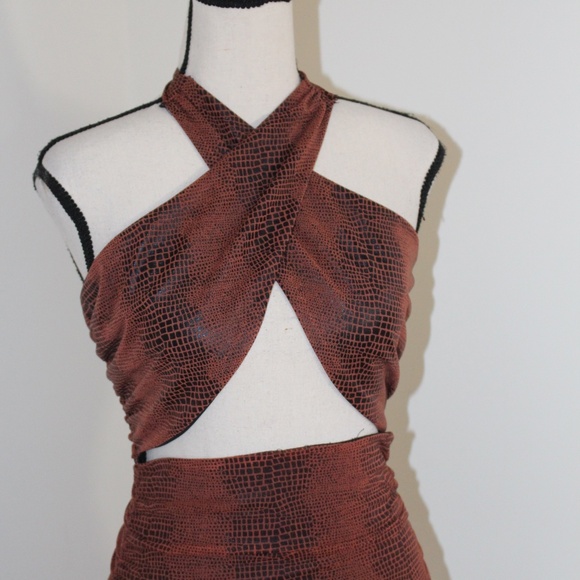 Windsor, mini BodyCon halter dress - Picture 1 of 8